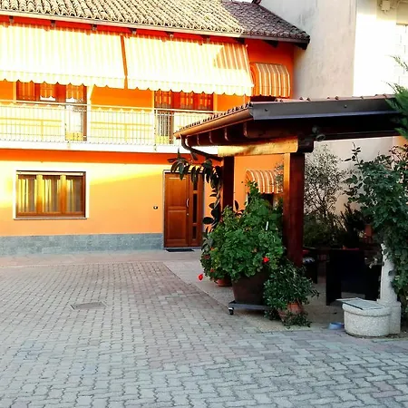 Feriehus Casa Sammo Piobesi d'Alba