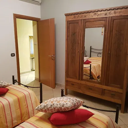 בית נופש Casa Sammo Piobesi d'Alba