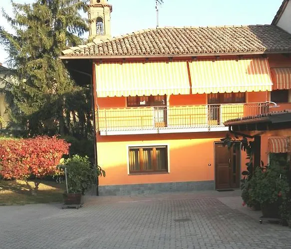 Nyaraló Casa Sammo Piobesi d'Alba