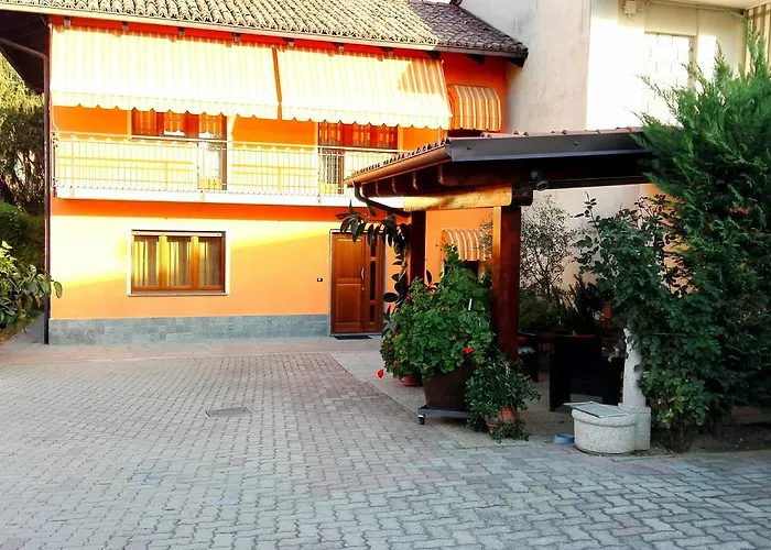 Holiday home Casa Sammo Piobesi d'Alba